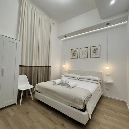 Center Rooms ลาสเปเซีย ภายนอก รูปภาพ